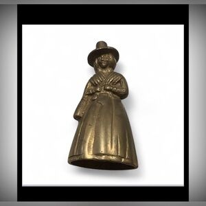 👑 Vintage Brass Small Bell #6917